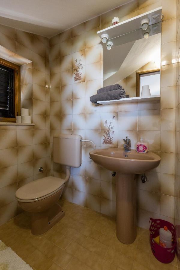 Apartments Kisic Млини Номер фото